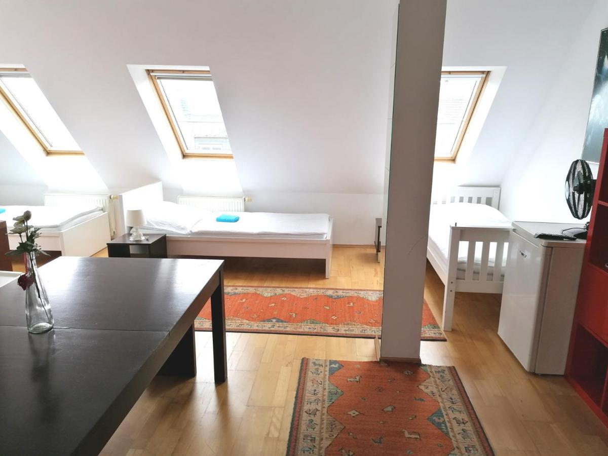 Favoriten-Rooms Wenen Buitenkant foto