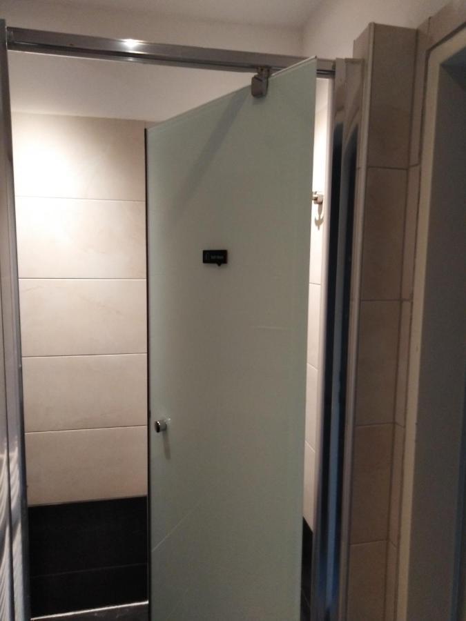 Favoriten-Rooms Wenen Buitenkant foto