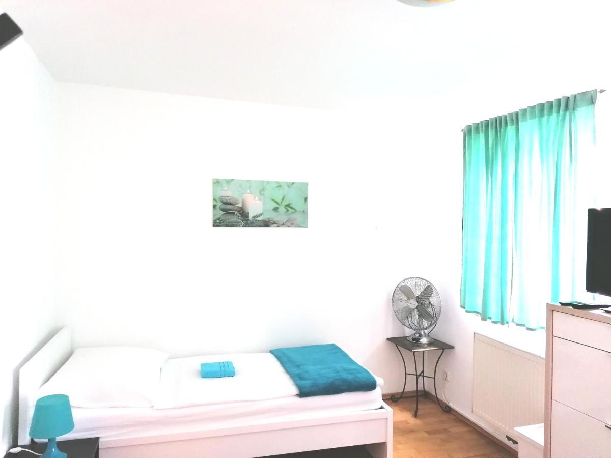 Favoriten-Rooms Wenen Buitenkant foto