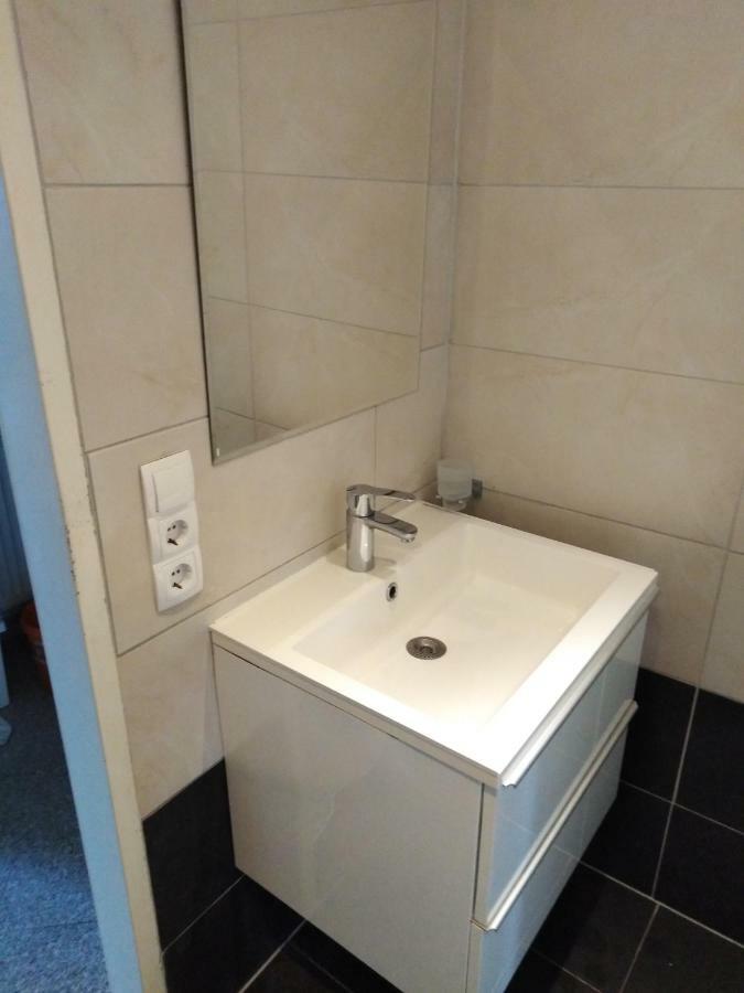 Favoriten-Rooms Wenen Buitenkant foto